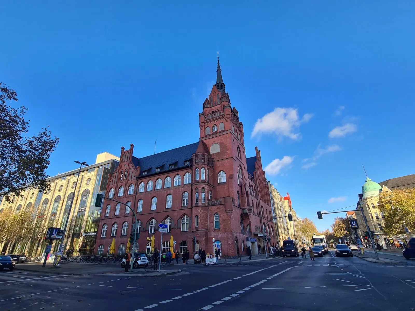 Rathaus Steglitz an der Schloßstraße